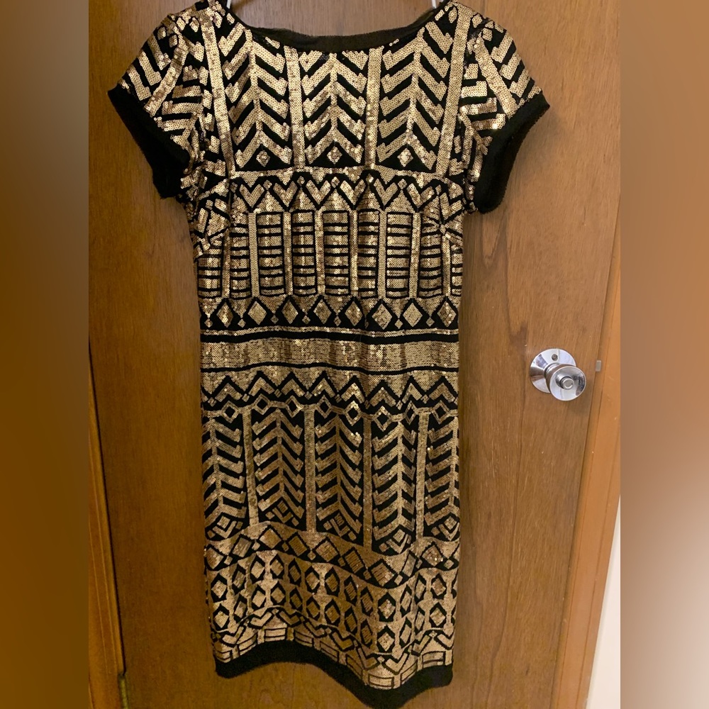 Eliza J sequined black and gold dress
